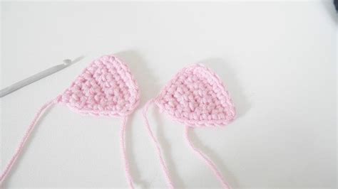 30 Minutes Cat Ear Headband Free Crochet Pattern Jennyandteddy