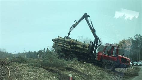 Pierwsze warstwy bitumiczne już zostały ułożone. Przekop Mierzei Wiślanej kolejnym punktem spornym w ...