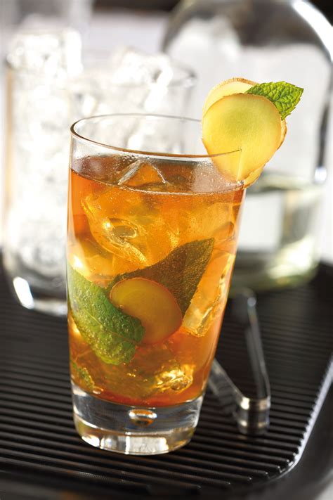 Check Out These 8 Mouthwatering Ginger Ale Punch Recipes