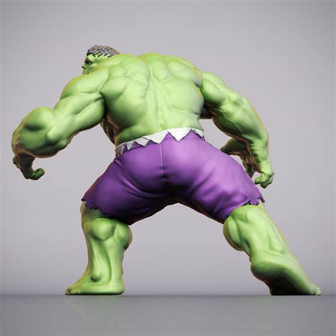 Matt Leighton Hulk Statue Commission