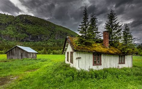 Wallpaper Hemsedal Norway House Moss Trees Grass Mountain Clouds