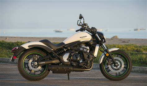 Kawasaki vulcan s se, a motorcycle with the looks, comfort and 'status' of a cruiser but the performance, sound and nature of a sportsbike. Women Riders Now - Motorcycling News & Reviews