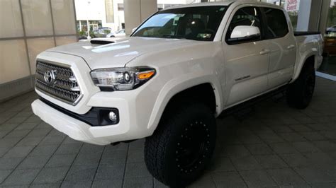 2016 Toyota Tacoma Trd Sport 4x4 Premium And Tech Packages Thompson Crawler