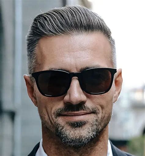 15 Trending Haircuts For Men In 2022 Older Mens Hairstyles For Thinning