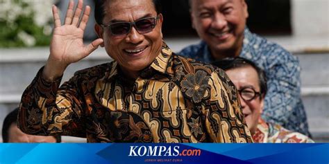 Pimpinan sidang klb demokrat di sumut, jhoni allen marbun berdasarkan hasil voting, mengumumkan moeldoko. Moeldoko: Persoalan di Partai Demokrat Belum Selesai?