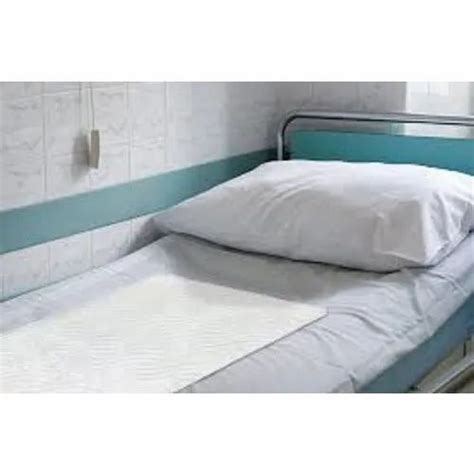 Cotton Single Hospital Bed Sheet Size 65 X 100 At Rs 500piece In