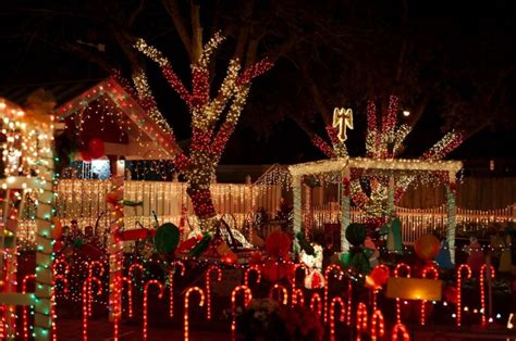 Best christmas lights in whitestone, queens, ny 2019 santa's corner in whitestone returns in 2019 with an amazing christmas display. Don't miss the best Christmas light display in Pasadena ...