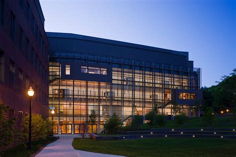 University Of Massachusetts Integrated Sciences Building By Payette