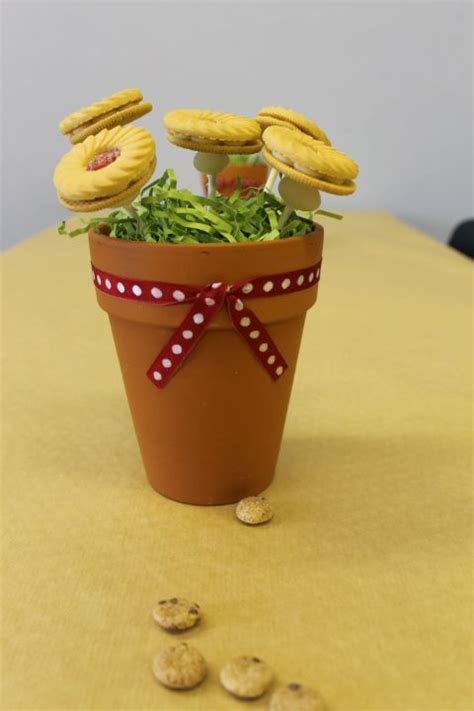 Cookie Centerpieces For Cookies And Milk Party