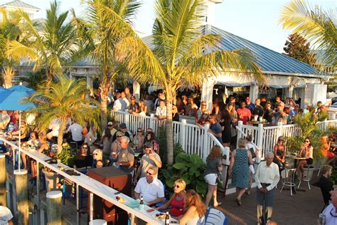 Teasers Bar | Dockside Bar & Restaurant West Ocean City MD