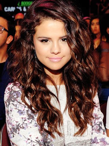 Share More Than Selena Gomez Hairstyles In Eteachers