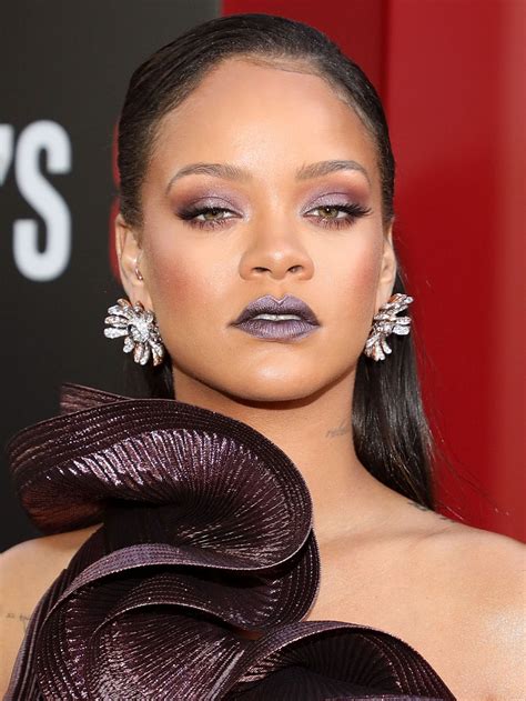 Rihanna Wore All Fenty Beauty Makeup To The Ocean S 8 Premiere Allure