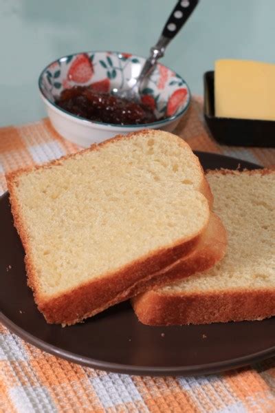 Et un énorme coup de coeur pour cette recette de buns au levain naturel ! Simplement Cuisine