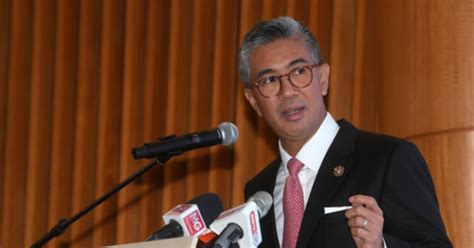 Kkm hantar petugas kesihatan secara berperingkat ilah hafiz aziz dan noor atiqah sulaiman. TERKINI: Bayaran BPR Fasa Dua Secara Berperingkat Mulai 7 ...