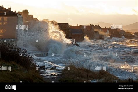 Coastal Flooding High Resolution Stock Photography And Images Alamy