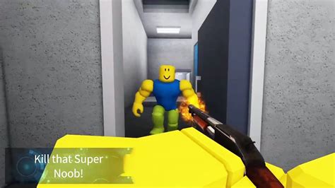 I Shot Strong Noob Roblox Trapped Chapter 2 Youtube