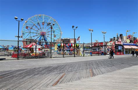 New York Citys Famed Coney Island Amusement Park Reopens Friday After