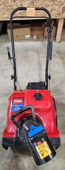 Toro 518 Ze Power Clear Snow Blower Gas Single Stage Electric Start 18