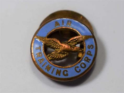 38 Good Original Ww2 Air Training Corps Enamelled Lapel Badge World