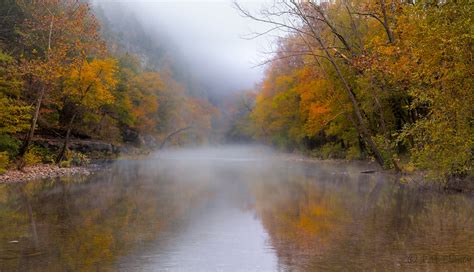 Cold Foggy Autumn Morning On The Buffalo National River Flickr