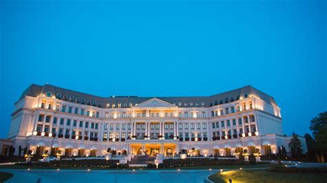 Can You Stay At The Bachelor Nemacolin Resort Its A Post Pandemic Dream