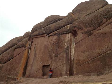 Peru Aramu Muru Sacred Earth Journeys Flickr Sacred Site Peru