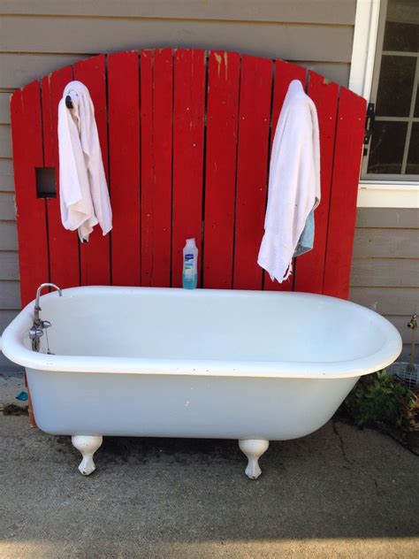 Tub pic from splash hound usa self serve dog wash & supply. Outdoor Dog Washing Station. Took and old fence, put it ...