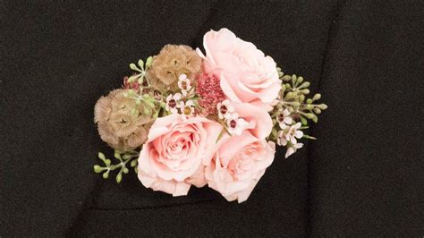 In this case you have no tie to match it with and a simple white shirt doesn't give you a lot of. Pocket Square Boutonniere - YouTube | Boutonniere, Rose boutonniere, Flowers for men