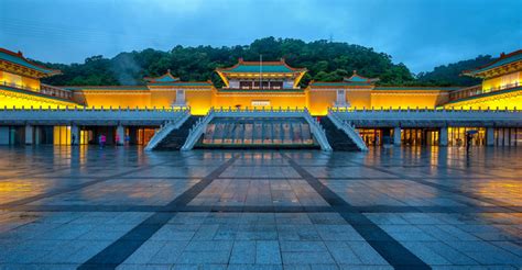 The national palace museum, located in taipei's shilin district, contains one of the mcdonald's taipei soochow university: Taipei National Palace Museum Taipei, Taiwan, China