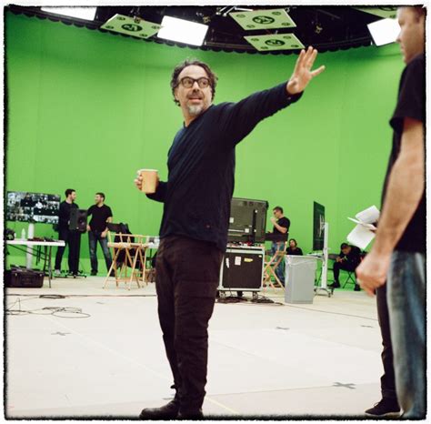 Oscar Winner Alejandro G Iñárritu Debuts Powerful Vr Experience At