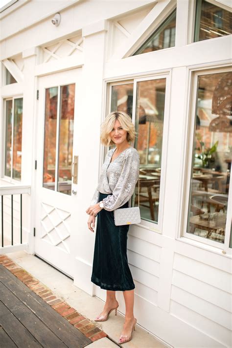 Three Last Minute Holiday Outfits From Anthropologie Loverly Grey