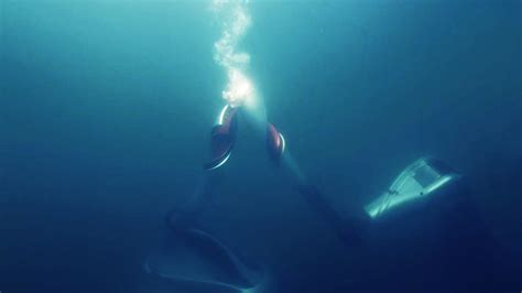 Beijing Olympics Worlds 1st Underwater Torch Relay Between Robots Cgtn