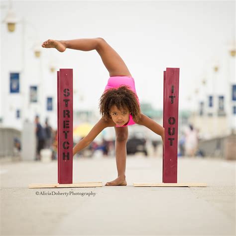 To move the body, muscles and tendons must be flexible—able to bend. Stretch Ladders - Stretch It Out