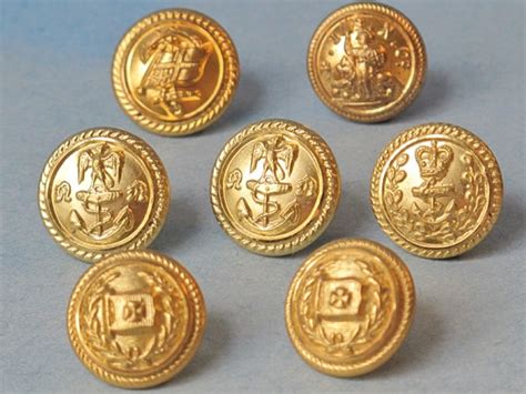 Vintage British Army Metal Buttons Set Of 14 Mid Century