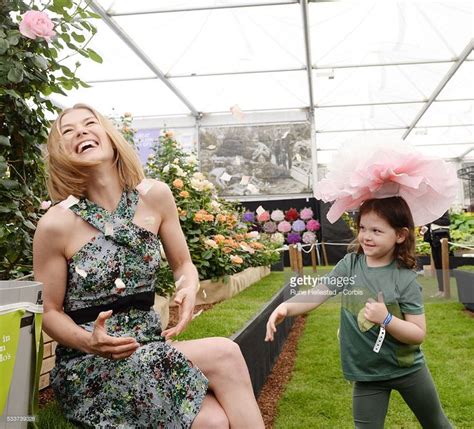 Rosamund Pike Attends The Chelsea Flower Show On May 23 2016 In