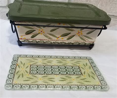 Temp Tations By Tara Old World Green On Mercari Old World Bakeware Set Decorative Boxes