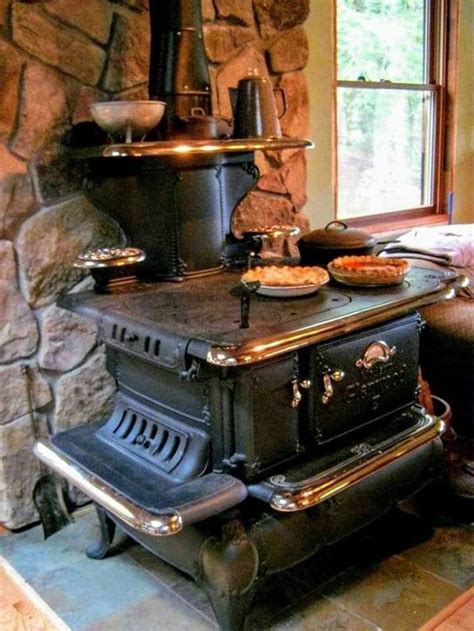 Pin By Mike Honcho On Cottage Farmhouse Decor Wood Stove Cooking