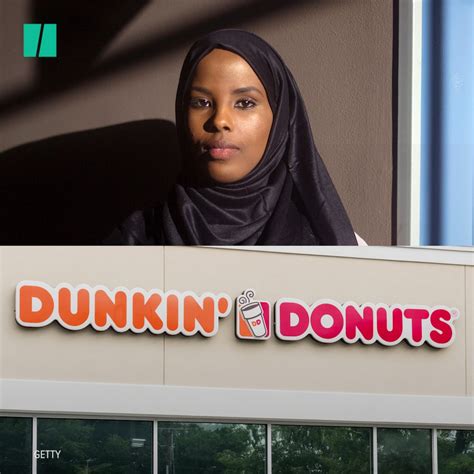 Huffpost On Twitter This Model Was Kicked Out Of Dunkin Donuts After