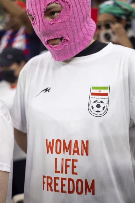 Katar Pussy Riot Wollten Wm Finale Stürmen