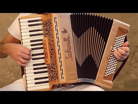 Μακαρόνια με ναπολιτάνα σε 5 knorr snack pot 69g. Download Akkordeon Musik Mp3 Mp4 Music - Yohana Margareta