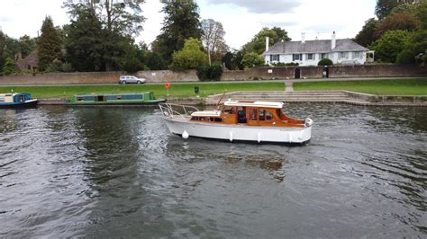 Private Boat Hire Feature A Fleet Of Five Luxury Thames River Cruisers