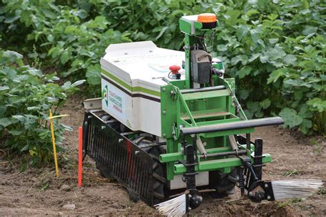 Today, it's the 2nd biggest market for according to many researchers, the agricultural robots market should have an annual growth rate seen all that legal blur and balancing it against the numerous advantages, some governments are. En agriculture, les robots bouillent d'impatience ...