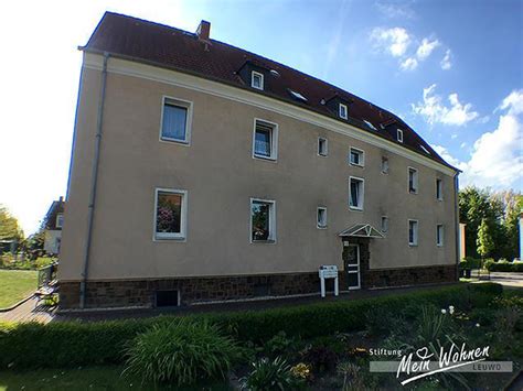 Die stadtvillen in der semmelweisstraße sind vermietet, ebenso die wohnungen in der magdeborner. 3 Zimmer Wohnung in Borna - Zedtlitz- 3 Räume im ...