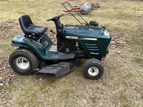 Craftsman Lt1000 Riding Mower With Grass Catcher Baer Auctioneers