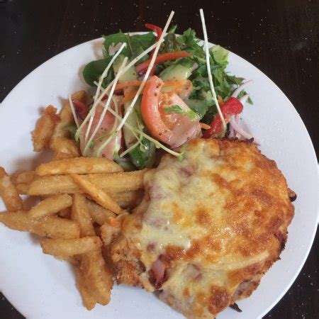 Located in axedale, 20 minutes between bendigo & heathcote, this historical 19th century pub has excellent food, cold beer, loads of character & a great atmosphere. Axedale Tavern - Restaurant Reviews, Phone Number & Photos ...