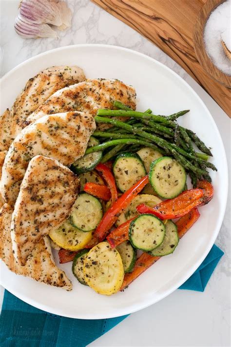 1 lb asparagus (1 bunch), tough ends removed; Grilled Garlic and Herb Chicken and Veggies | Recipe ...