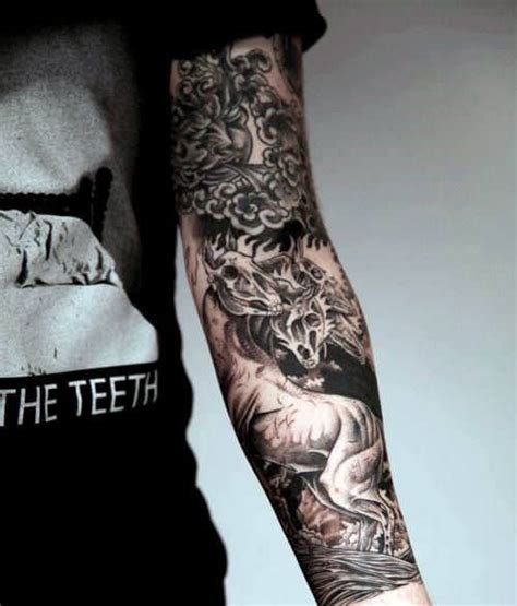 Not only that, but these pieces exhibit strong signs of masculinity, making it an extremely popular tattoo for men. 155+ Forearm Tattoos For Men & Women (with Meaning) - Wild ...