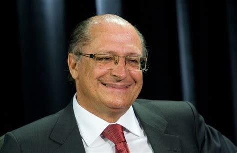 Alckmin oferece R 50 milpor informações sobrecrime no interior Época