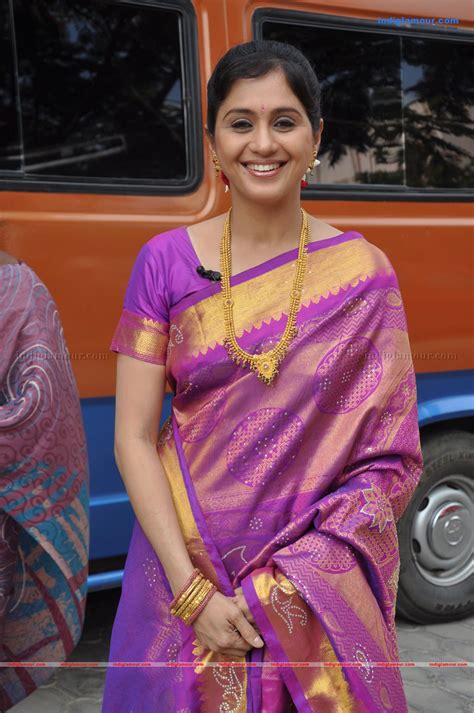 Devayani Actress Photoimagepics And Stills 135095