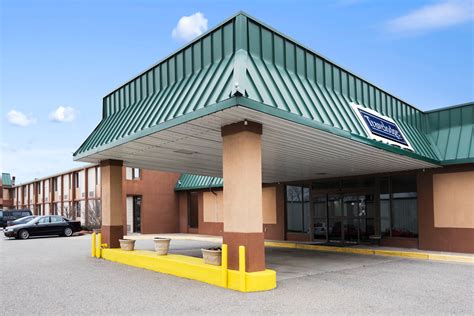 Travelodge by Wyndham Sturgis | Sturgis, MI Hotels